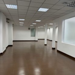 Bán toà nhà Mặt Tiền Hoàng Diệu, Phú Nhuận, 253 m2, 5 tầng, thang máy, 126 tỷ