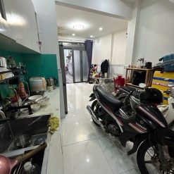 Bán nhà Phan Tây Hồ, Nở hậu, 38 m2, 2 Tầng, 3PN, Có PN Trệt, 4.75 tỷ