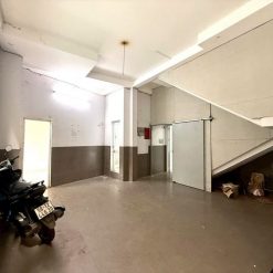 Bán nhà Nguyên Hồng, 86,6 m2, 4 Tầng, 12PN, Dòng tiền ổn, 8.75 tỷ