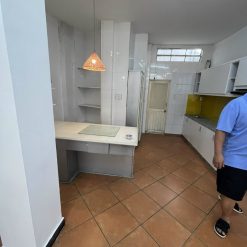 Bán Căn Hộ Dịch Vụ Hoàng Hoa Thám, HXH, 52 m2, 4 Tầng, 7PN, 7 tỷ