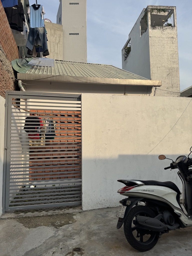 2hb4-3CAF91E9-m5qtxt5v_156_6