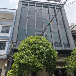 Bán toà nhà mặt tiền hẻm Nguyễn Gia Trí, 6 Tầng, 240 m2, 90 tỷ