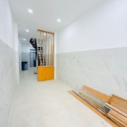 Bán nhà Diên Hồng, 25 m2 CN, 3 Tầng hẻm Bagac, 3.7 tỷ