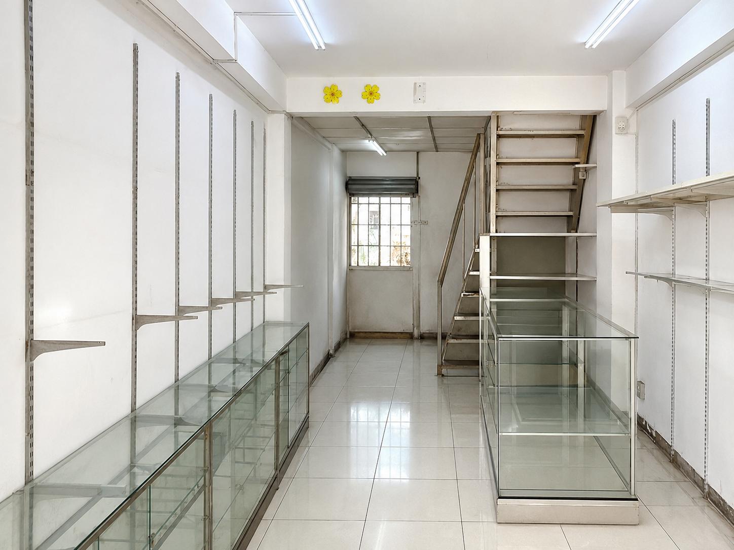 NHÀ MẶT TIỀN - ĐỖ TẤN PHONG, P.9, PHÚ NHUẬN - KINH DOANH, ĐANG CHO THUÊ 10TRTHÁNG - 29M² - 2 TẦNG - 4 TỶ (3)