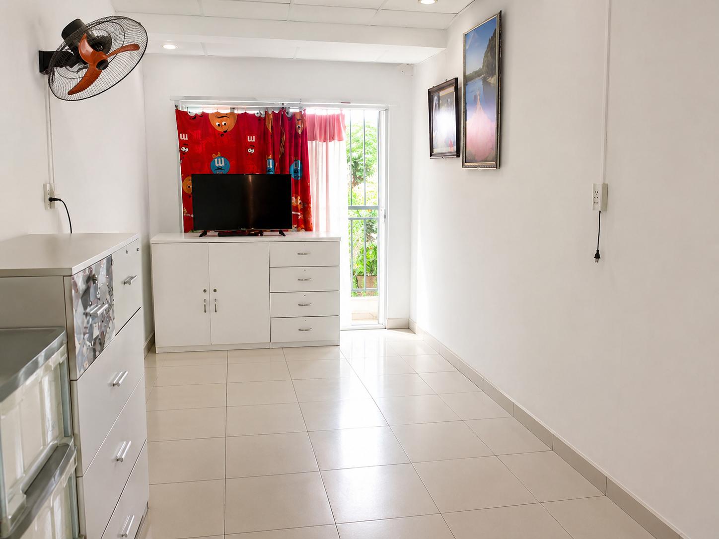 NHÀ MẶT TIỀN - ĐỖ TẤN PHONG, P.9, PHÚ NHUẬN - KINH DOANH, ĐANG CHO THUÊ 10TRTHÁNG - 29M² - 2 TẦNG - 4 TỶ (4)