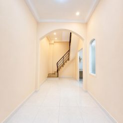 NHÀ PHỐ - HUỲNH VĂN BÁNH, P.17, PHÚ NHUẬN - LÔ GÓC, HXH CẠNH MẶT TIỀN - 25M² - 3 TẦNG - 4.2 TỶ