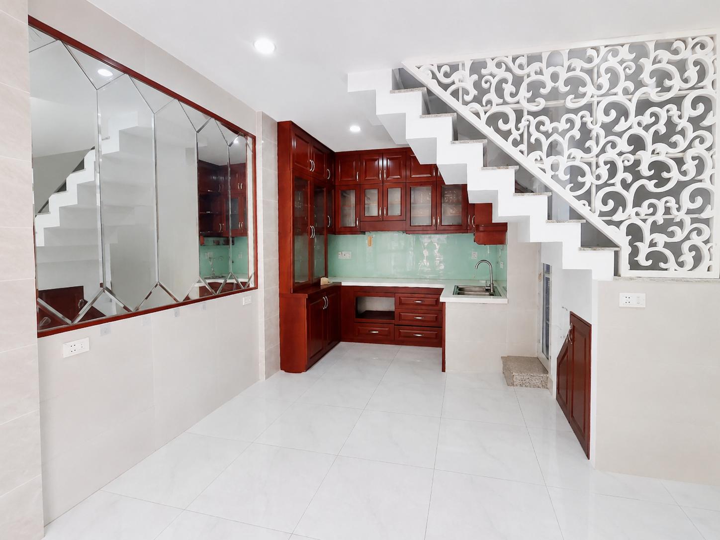 NHÀ PHỐ - THÍCH QUẢNG ĐỨC, P.5, PHÚ NHUẬN - XE HƠI ĐẬU SÁT NHÀ - 30M² - 1 TRỆT 1 LỬNG - 3.6 TỶ (1)